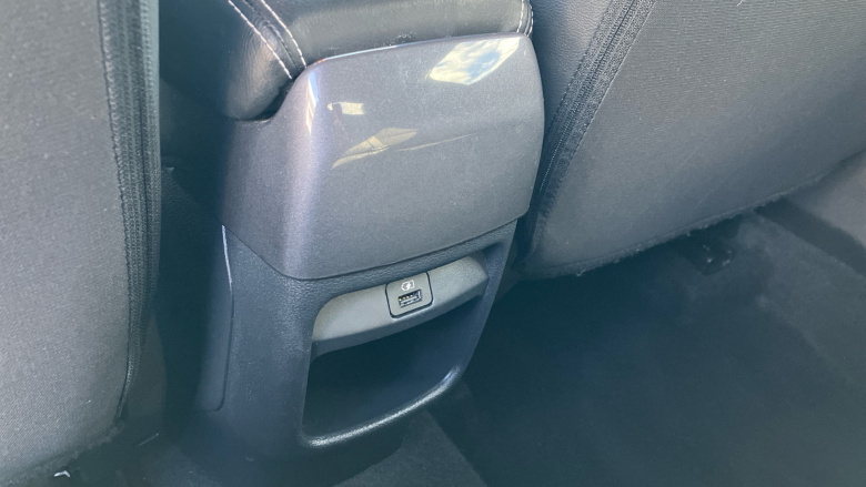 Nissan Juke 1.6 Hybrid N-Connecta 5dr Auto Hybrid Hatchback